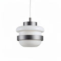Hangerlamp van wit plastic met metalen ring en afmetingen 20 x 20 x 25cm